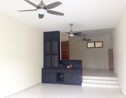Cashew Heights Condominium (D23), Condominium #622535351